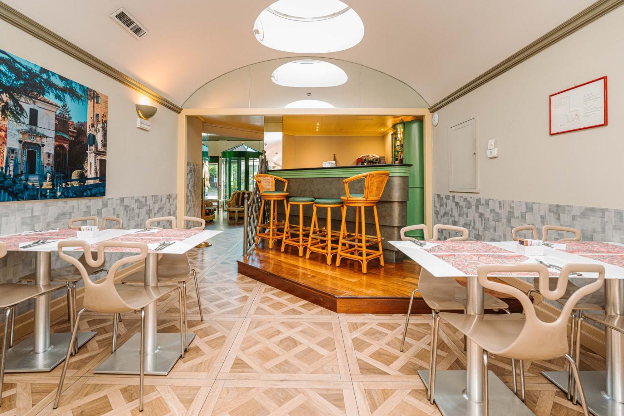 Crystal Hotel Varese Kültér fotó