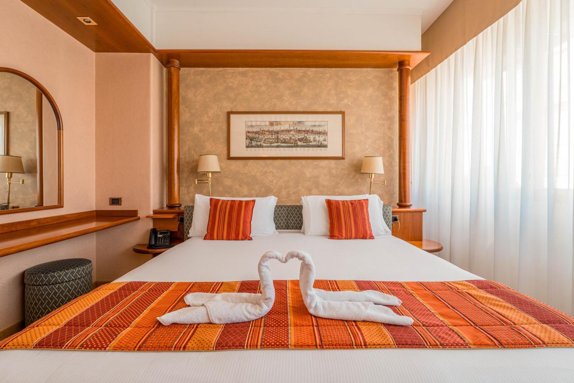 Crystal Hotel Varese Kültér fotó