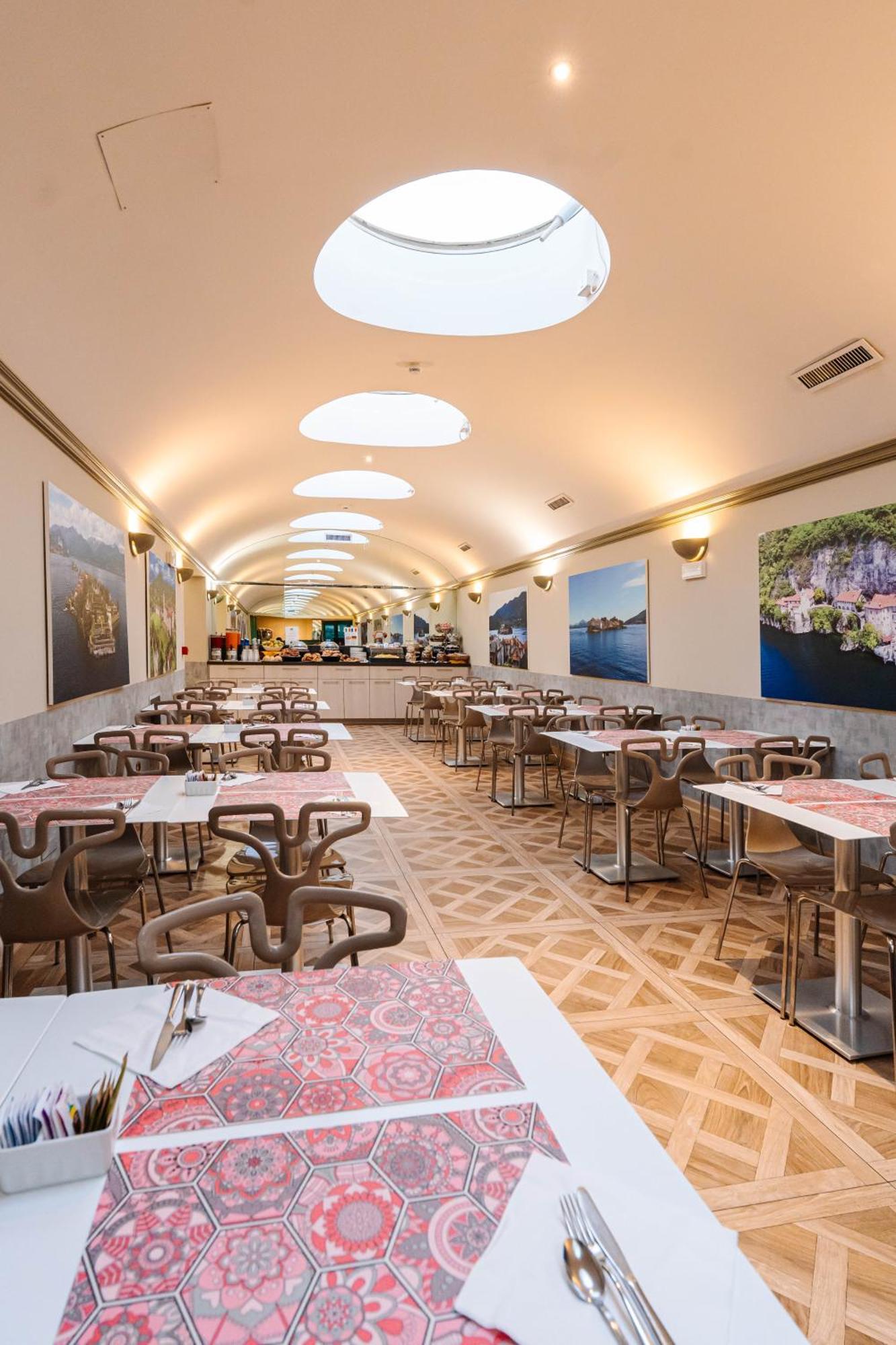 Crystal Hotel Varese Kültér fotó
